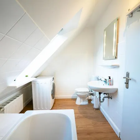 Daire Have-a-nice-stay - - Monteursunterkunft - Einzelbetten - Gute Anbindung - Bettwaesche *