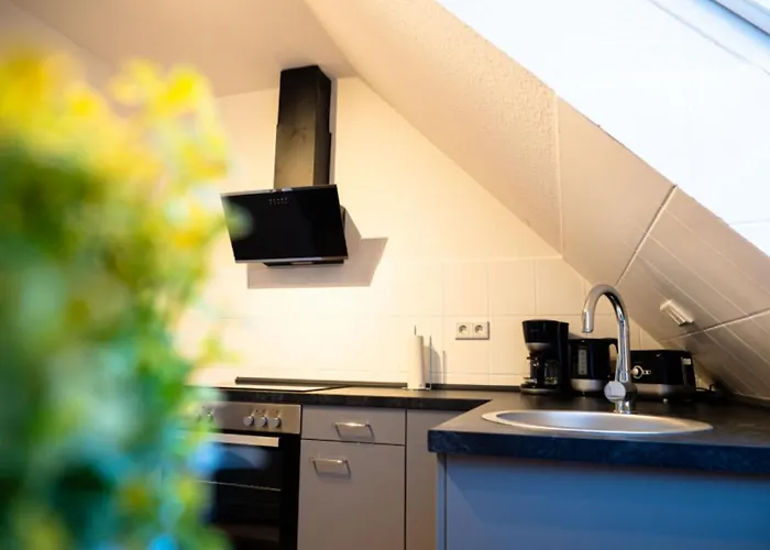 Have-a-nice-stay - - Monteursunterkunft - Einzelbetten - Gute Anbindung - Bettwaesche * Trappenkamp