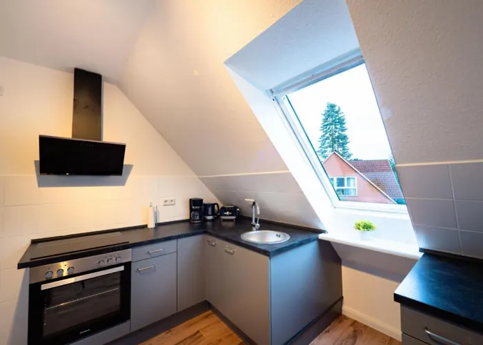 Have-a-nice-stay - - Monteursunterkunft - Einzelbetten - Gute Anbindung - Bettwaesche