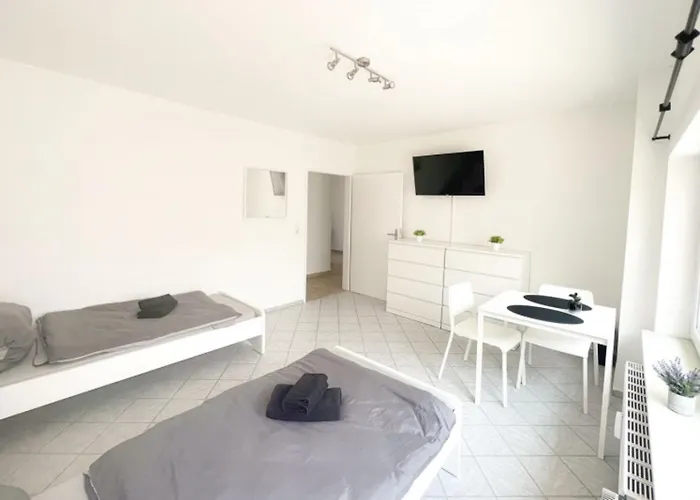 Have-a-nice-stay - - Monteursunterkunft - Einzelbetten - Gute Anbindung - Bettwaesche Lägenhet Trappenkamp